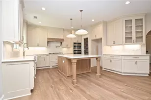 810 N Hampton Wy, Monroe, GA 30656 - Photo 17