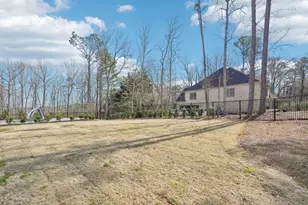 1600 Spring Arbor Ct SW, Lilburn, GA 30047 - Photo 53