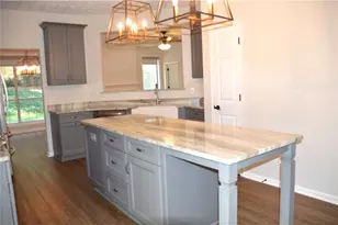 2021 Crestview Way, Woodstock, GA 30188 - Photo 5