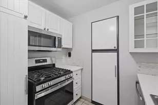 2210 River Heights Ct SE, Marietta, GA 30067 - Photo 17
