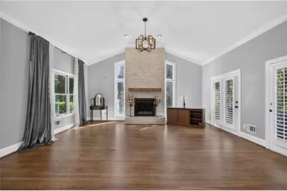890 Pine Grove Pointe Drive, Roswell, GA 30075 - Photo 11