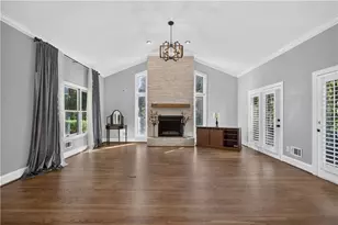 890 Pine Grove Pointe Dr, Roswell, GA 30075 - Photo 11