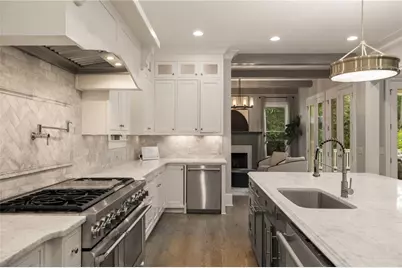 4667 Dudley Lane, Atlanta, GA 30327 - Photo 19