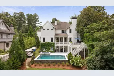 4667 Dudley Lane, Atlanta, GA 30327 - Photo 13