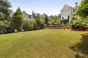 4667 Dudley Ln, Atlanta, GA 30327 - Photo 77