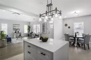 652 Hugh St SW, Atlanta, GA 30310 - Photo 5