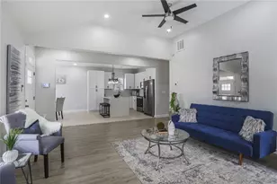 652 Hugh St SW, Atlanta, GA 30310 - Photo 3