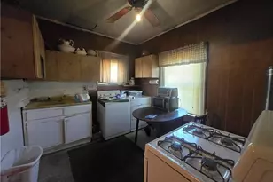 884 Cowan, Macon, GA 31217 - Photo 3