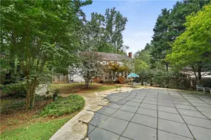 85 Shadow Lake Dr SW, Lilburn, GA 30047 - Photo 43