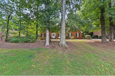 85 Shadow Lake Drive SW, Lilburn, GA 30047 - Photo 47