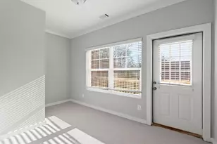 2017 Ocean Dr, Atlanta, GA 30318 - Photo 3