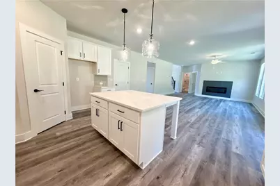 4250 Shirebrook Trail, Hoschton, GA 30548 - Photo 13
