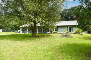 105 Gwenellen Dr, Locust Grove, GA 30248 - Photo 3
