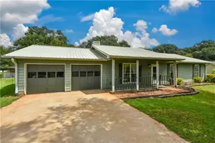 105 Gwenellen Dr, Locust Grove, GA 30248 - Photo 1