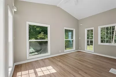 161 Lake Ridge Drive, Newnan, GA 30263 - Photo 5
