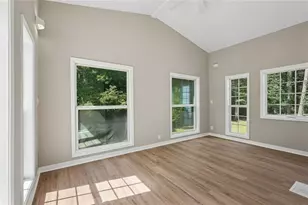 161 Lake Ridge Dr, Newnan, GA 30263 - Photo 5