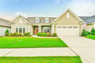 5704 Miravista Wy, Hoschton, GA 30548 - Photo 1