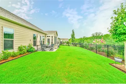 5704 Miravista Way, Hoschton, GA 30548 - Photo 3