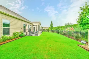 5704 Miravista Wy, Hoschton, GA 30548 - Photo 3