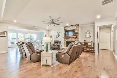 5704 Miravista Way, Hoschton, GA 30548 - Photo 15
