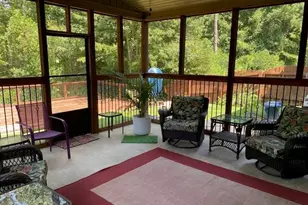 9123 Overlook Dr, Jonesboro, GA 30238 - Photo 7