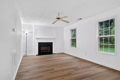 5785 Grove Place Crossing SW, Lilburn, GA 30047 - Photo 13