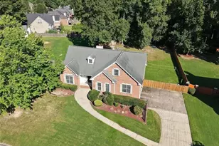 4000 Birdie Dr, Douglasville, GA 30134 - Photo 3