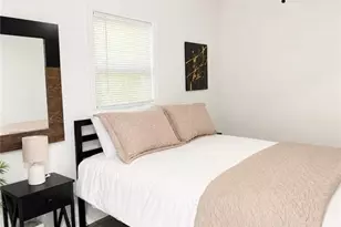 2026 Lisbon Dr SW, Atlanta, GA 30310 - Photo 19