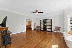10245 Groomsbridge Rd, Johns Creek, GA 30022 - Photo 11