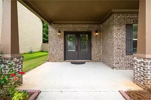 5543 Leaf Ridge Ln, Buford, GA 30518 - Photo 3