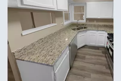 688 Stratford Green, Avondale Estates, GA 30002 - Photo 7