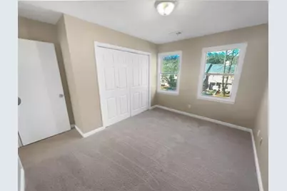 688 Stratford Green, Avondale Estates, GA 30002 - Photo 9