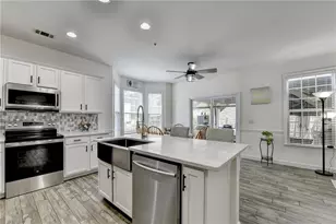 3329 Castleberry Village Cir, Cumming, GA 30040 - Photo 11