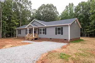 4230 Belvedere Dr, Gainesville, GA 30506 - Photo 1