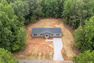4230 Belvedere Dr, Gainesville, GA 30506 - Photo 3