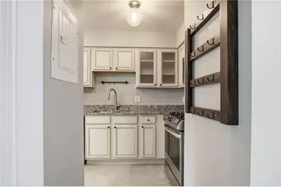 6980 Roswell Road #C5, Sandy Springs, GA 30328 - Photo 11