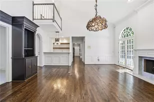135 Gilford Way, Sandy Springs, GA 30350 - Photo 13