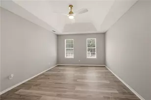 949 Redan Trce, Stone Mountain, GA 30088 - Photo 11