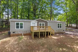 210 Woodland St, Homer, GA 30547 - Photo 1