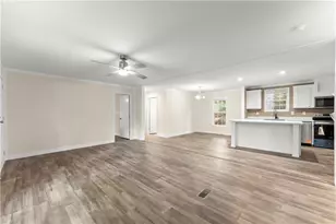 210 Woodland St, Homer, GA 30547 - Photo 7