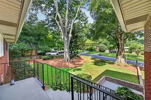 3659 Admiral Dr, Chamblee, GA 30341 - Photo 19