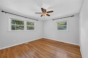 3659 Admiral Dr, Chamblee, GA 30341 - Photo 9