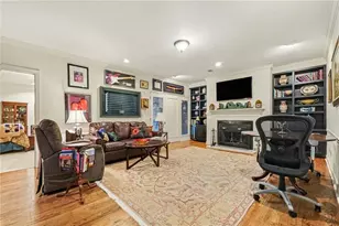 3685 Peachtree Rd NE, Atlanta, GA 30319 - Photo 15