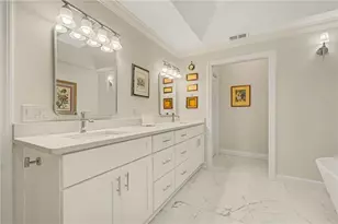 3685 Peachtree Rd NE, Atlanta, GA 30319 - Photo 41