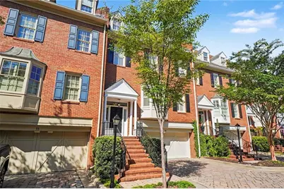 3685 Peachtree Road Northeast #16, Atlanta, GA 30319 - Photo 9