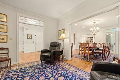 3685 Peachtree Road Northeast #16, Atlanta, GA 30319 - Photo 17