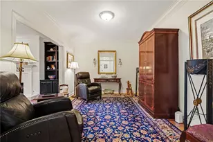 3685 Peachtree Rd NE, Atlanta, GA 30319 - Photo 19