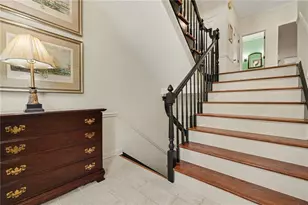 3685 Peachtree Rd NE, Atlanta, GA 30319 - Photo 11