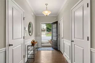 7071 Elmwood Ridge Ct, Atlanta, GA 30340 - Photo 9
