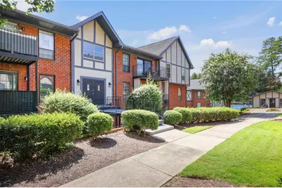 6851 Roswell Road #F5, Sandy Springs, GA 30328 - Photo 1